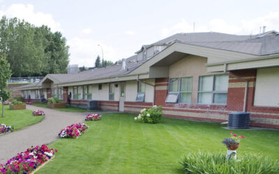 Meet our Resident ~ Bob Mackenzie (AgeCare Valleyview)