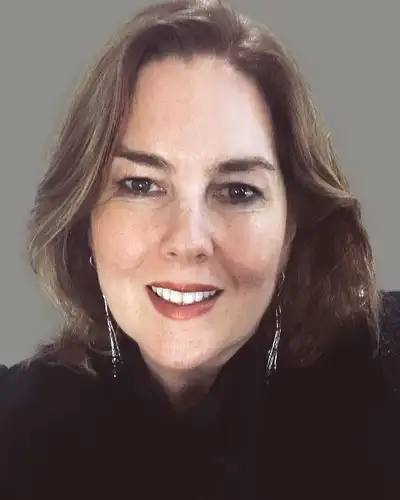Tamara Dinelle